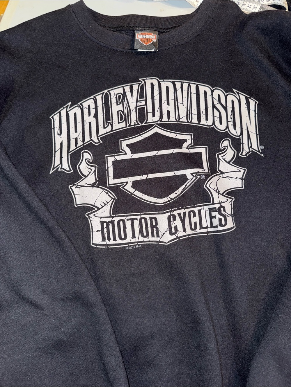 Y2K Harley Davidson black sweatshirt with white logos on front and back! size XL